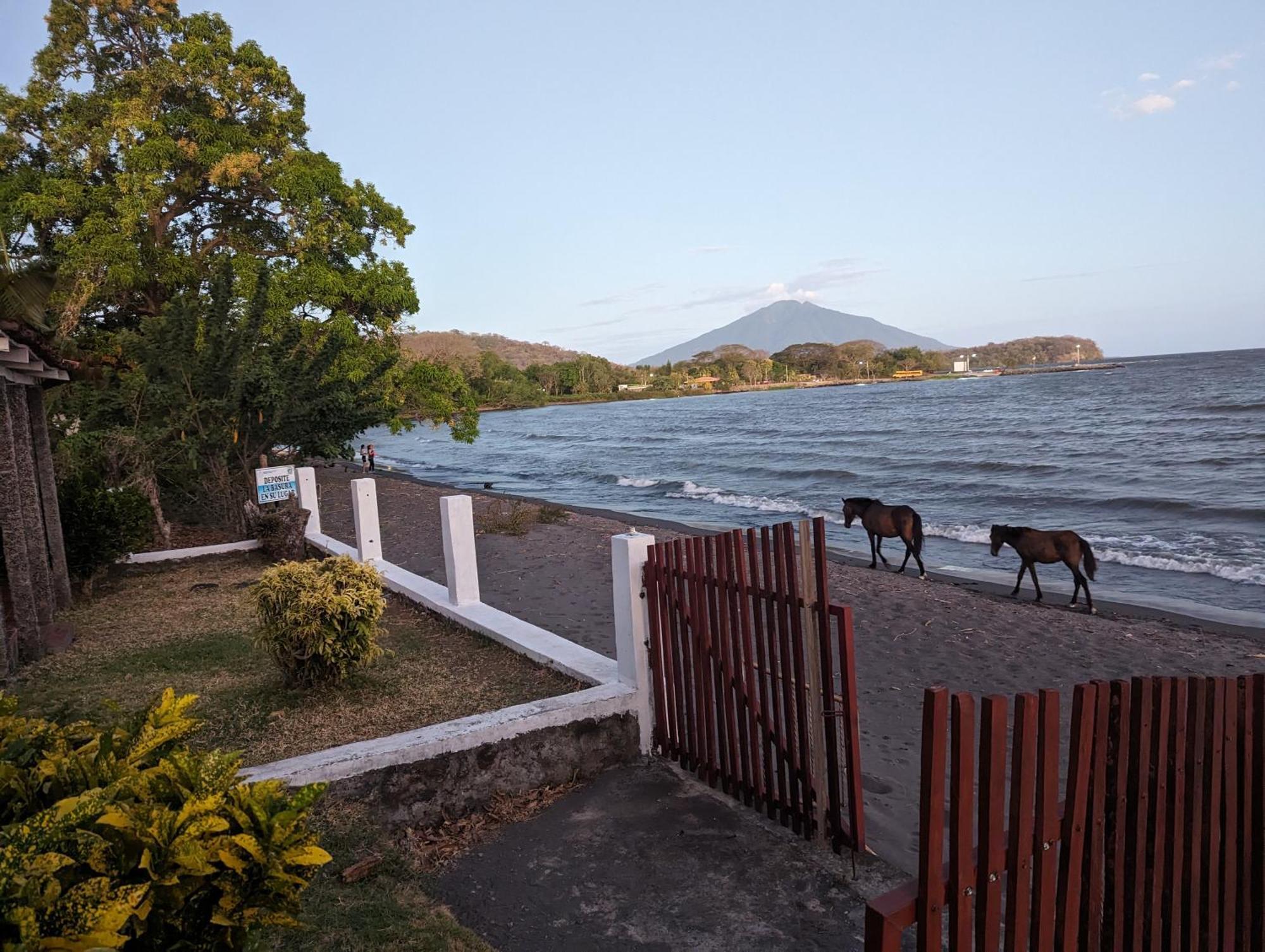 Hotel Playa Santa Martha 里瓦斯 外观 照片